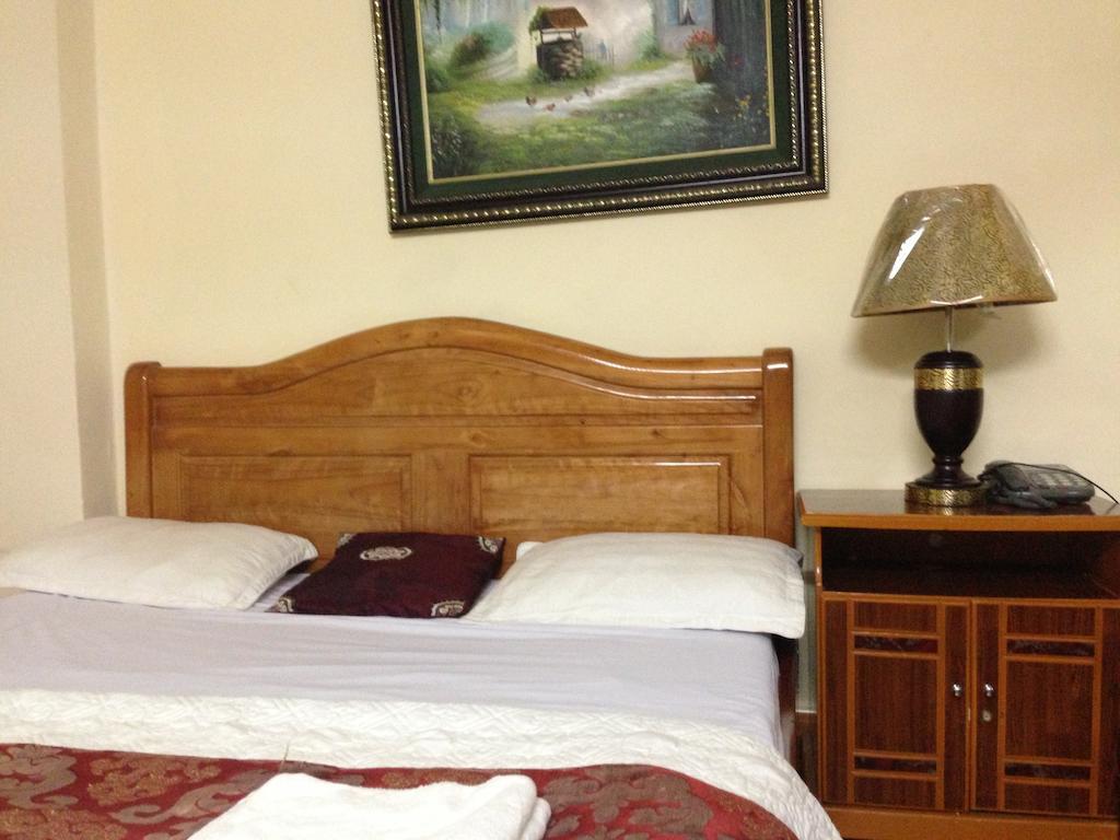 Hoang Gia Hotel Hanoi Room photo